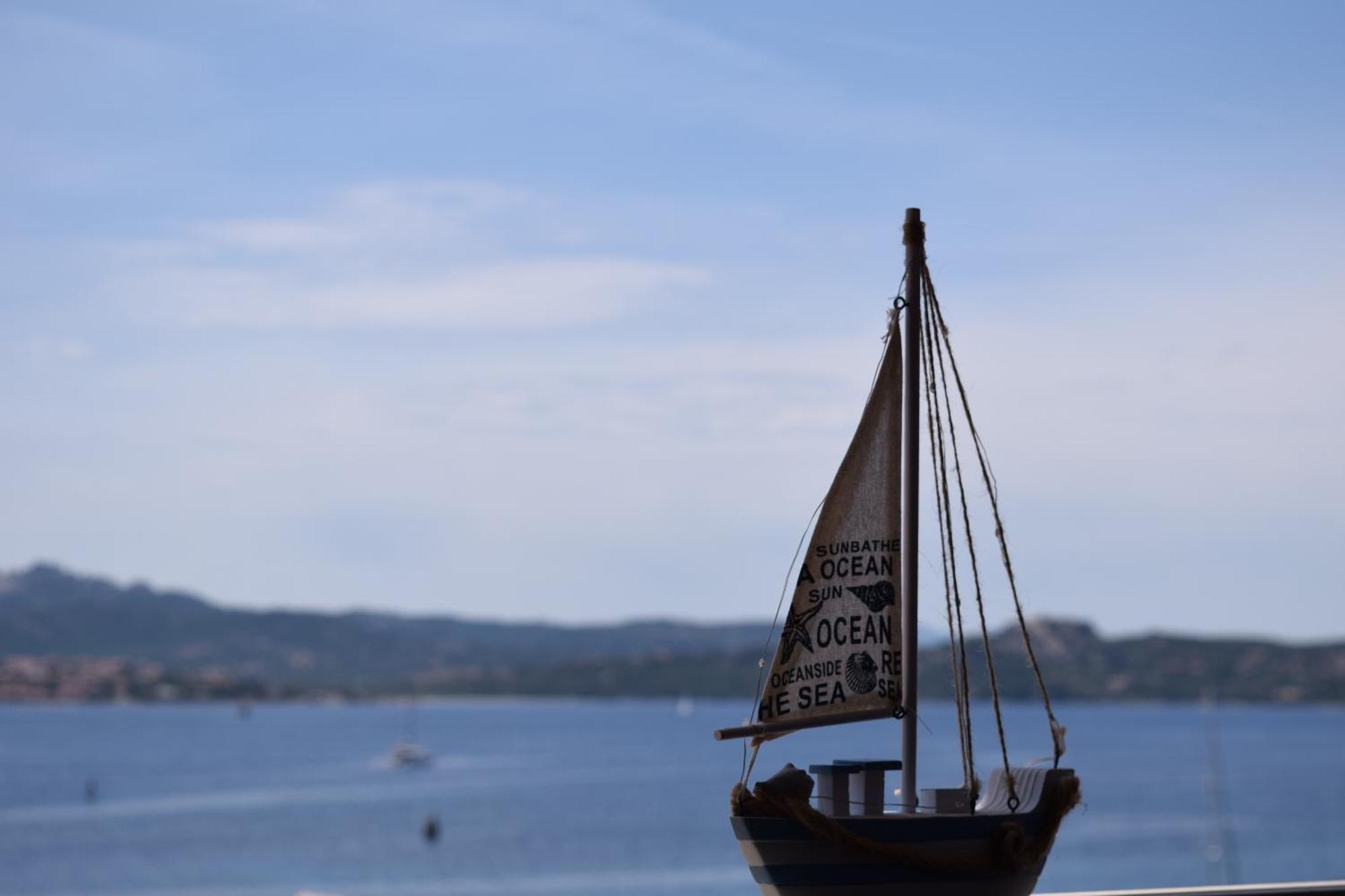 Appartamento Vista Mare A La Maddalena La Maddalena  Kültér fotó